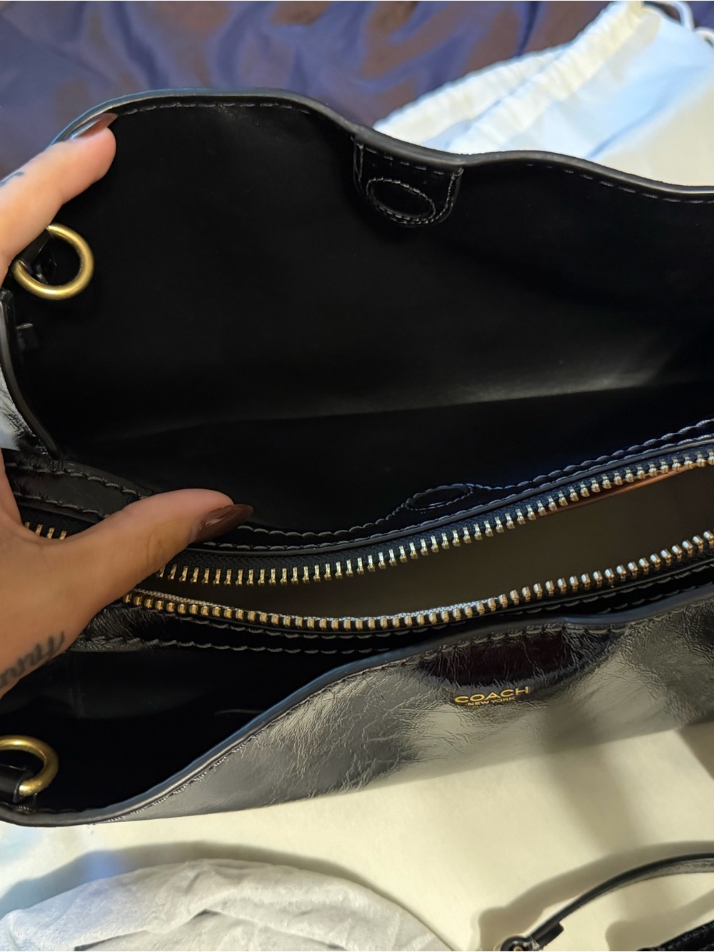COACH Black glazed rogue 34 Hong Kong exclusive - Picture 6 of 13